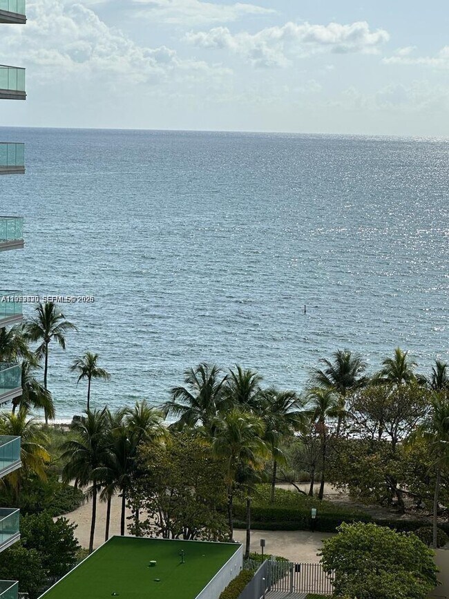 10185 Collins Ave Unit 1103