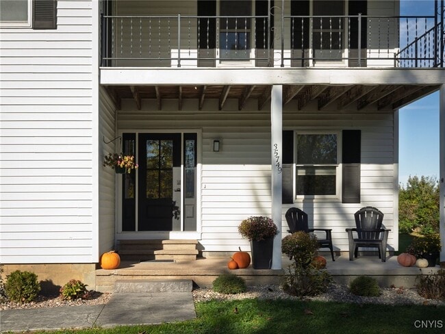 Photo - 35749 Sayre Rd