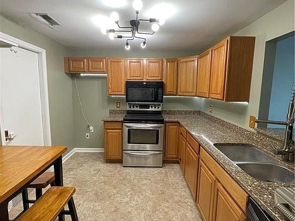 Photo - 2275 Nutmeg Ct Unit 1