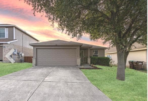 Building Photo - 107 Venezia