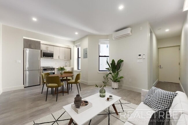 Modern New 2 Bed in Park Slope - Modern New 2 Bed in Park Slope Apartment Unit 3A