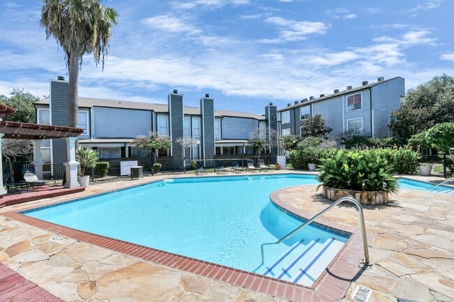 Photo - 5959 Bonhomme Rd Unit 125R