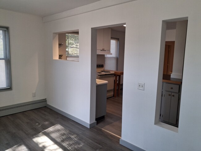 Photo - 10 Grand St Unit 10 Grand #1