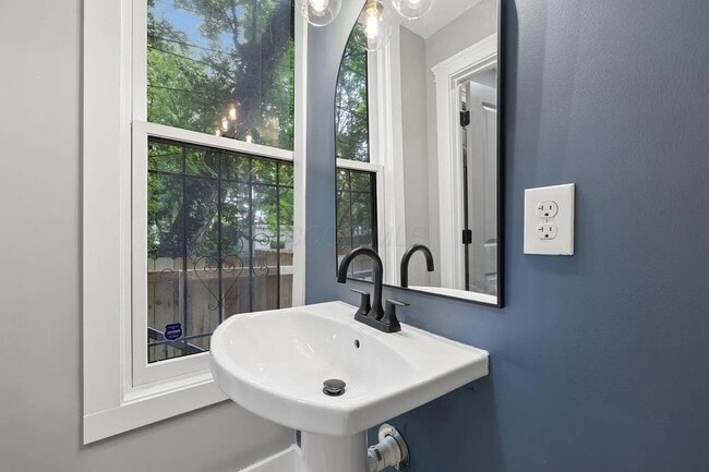 330 Loeffler Ave Unit 330