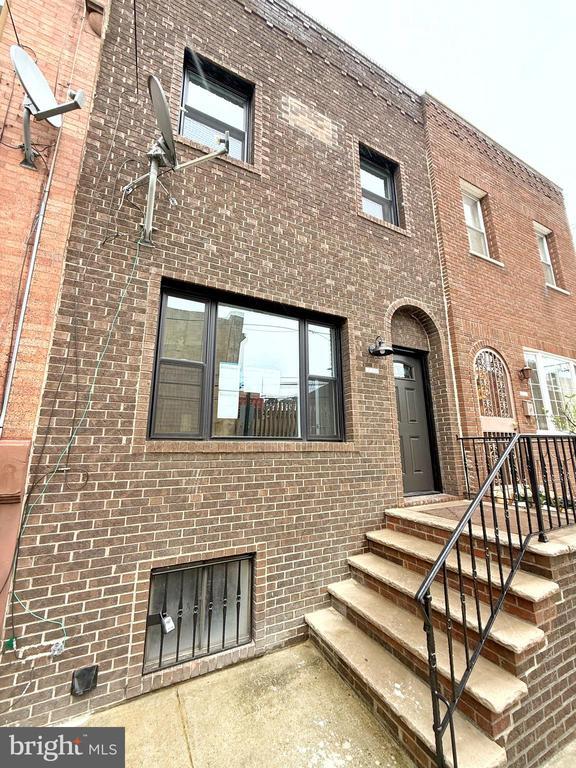 Photo - 2323 S 13th St