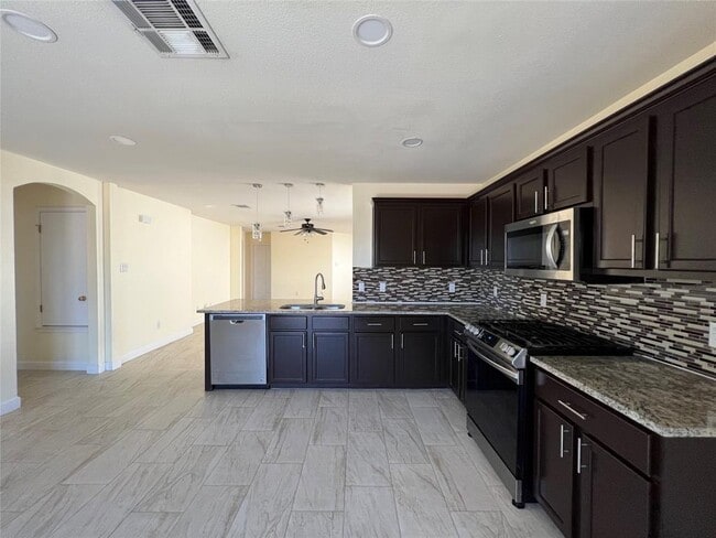 Photo - 116 Remington Dr