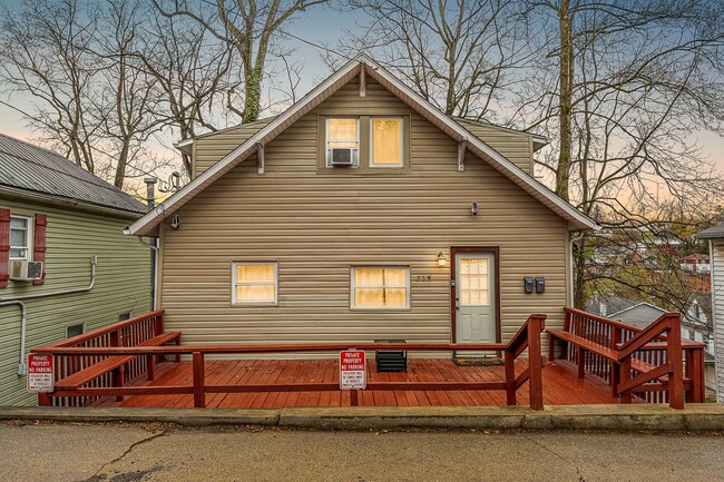 Building Photo - 759 Battelle Ave Unit 759 1/2 Battelle Ave