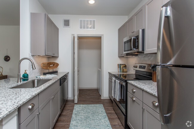 1 Br, Kitchen