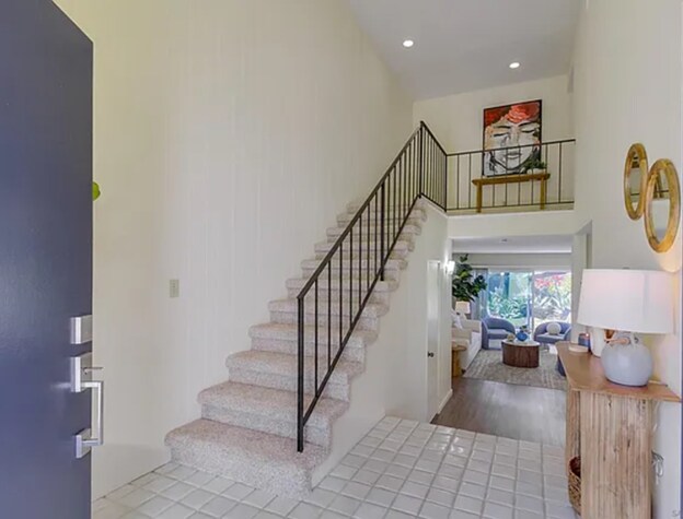 Photo - 22 Half Moon Bend