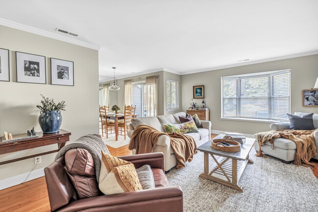 Photo - 170 Forest St Unit APT 15