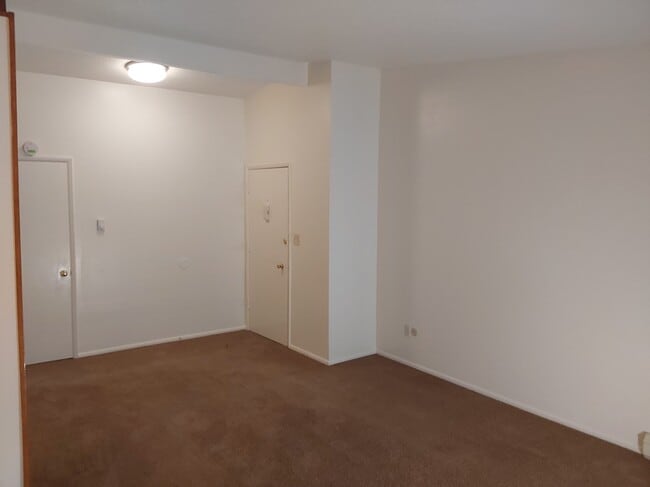 Photo - Shorewood Terrace