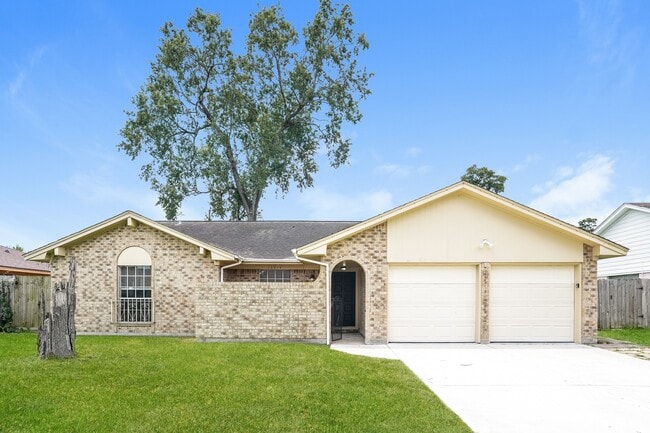 Building Photo - 13914 Duncannon Dr