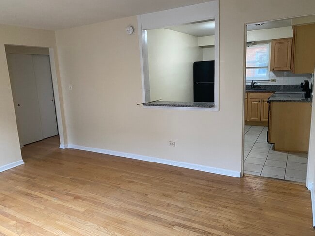 Photo - 3106 Calwagner St Unit B