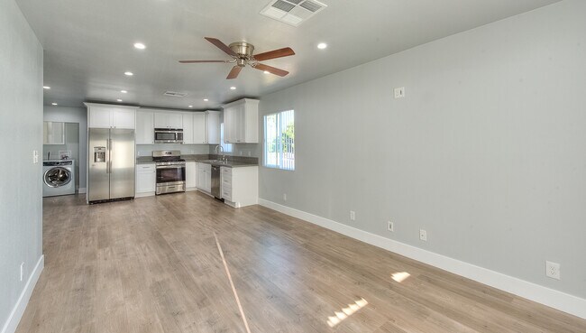 Photo - 4286 S Hobart Blvd