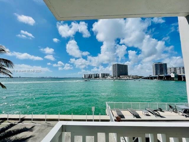 Photo - 2016 Bay Dr Unidad 207