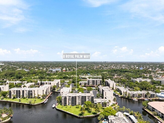 Photo - 8 Royal Palm Way Unit 3020
