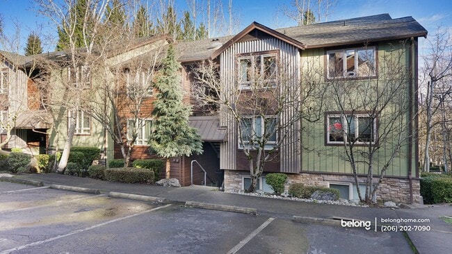 Building Photo - 15152 NE 82nd St Unit 304