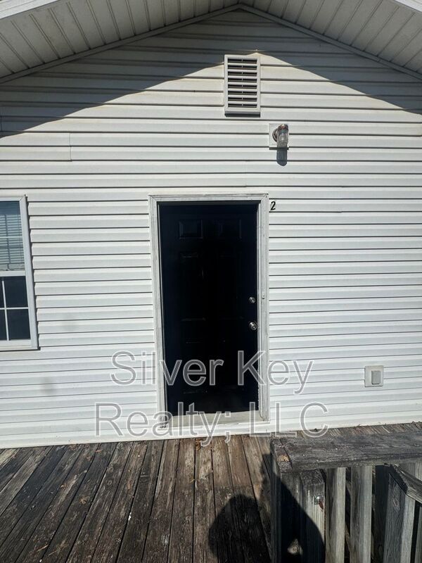 Photo - 702 Eastanallee Ave Unit 2