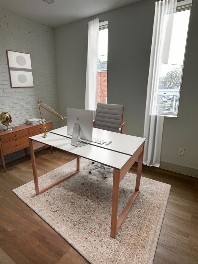 215 Main St Unit 207