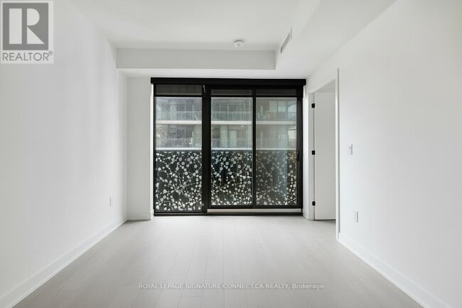 Photo - 55 Charles St E Unit 2408