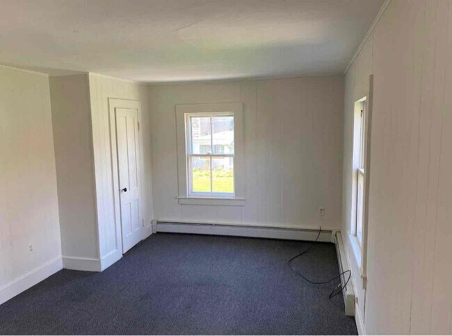 Photo - 127 Perry St