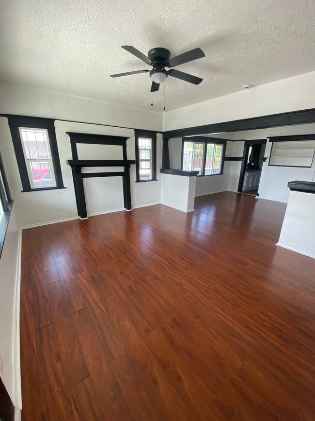 Photo - 620 W 9th St Unit 620