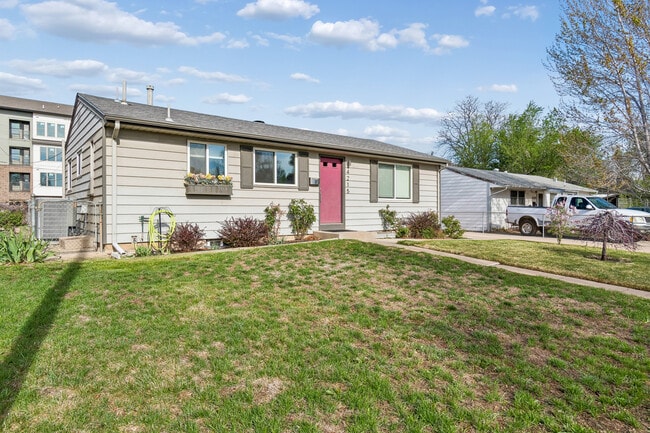 Photo - 4215 S Lipan St