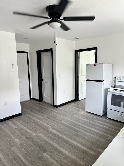 Building Photo - 6812 Avenue Q Unit C