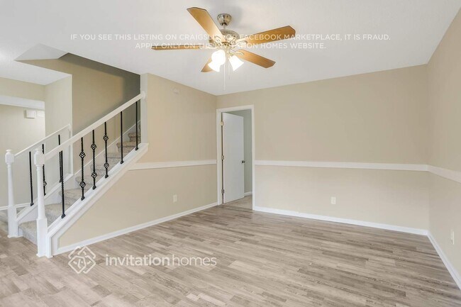 Photo - 1006 Chapman Cir