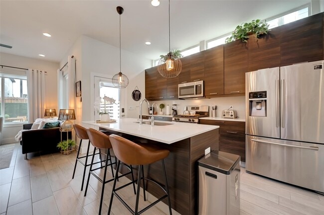 Building Photo - 4435 Nichols St