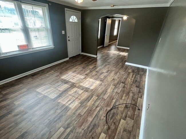 Photo - 4 Bedroom and 2 bathroom Brick Home