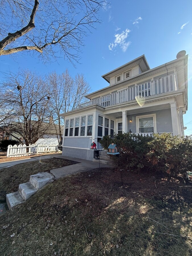 Photo - 1625 Michigan Ave Unit 1625 Michigan Ave