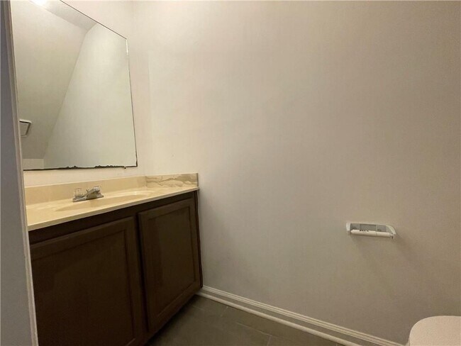 Photo - 805 Arbor Hill Dr