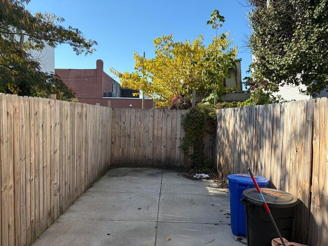 Photo - Modern 2- Story Townhome with Fenced in Ba...