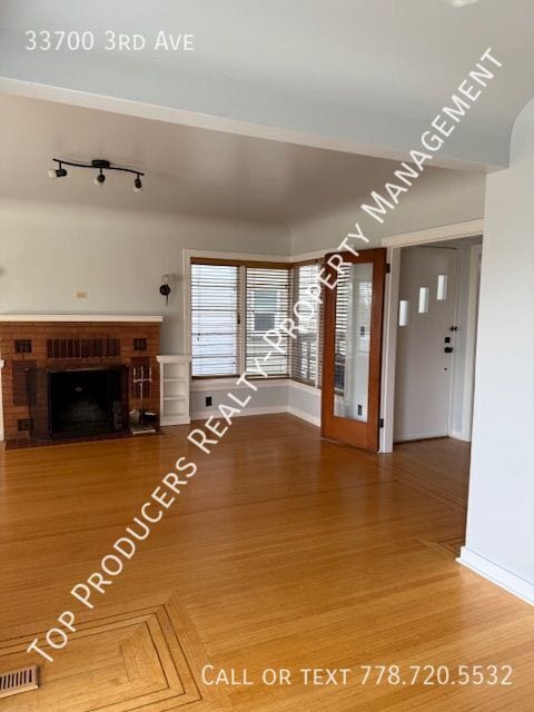 Photo - Heritage House