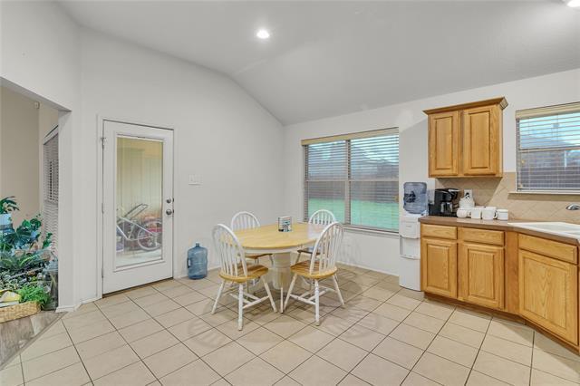 Photo - 9237 Jason Dr