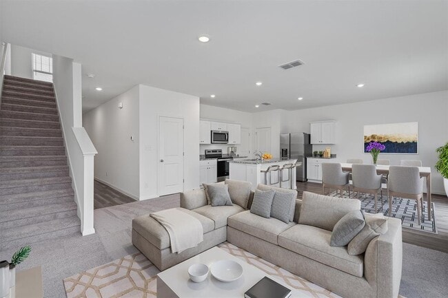 Photo - 109 Blackbear Dr