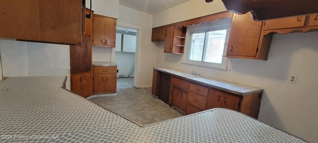 Photo - 805 Monroe Ave