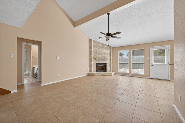 Photo - 3210 Kempwood Dr