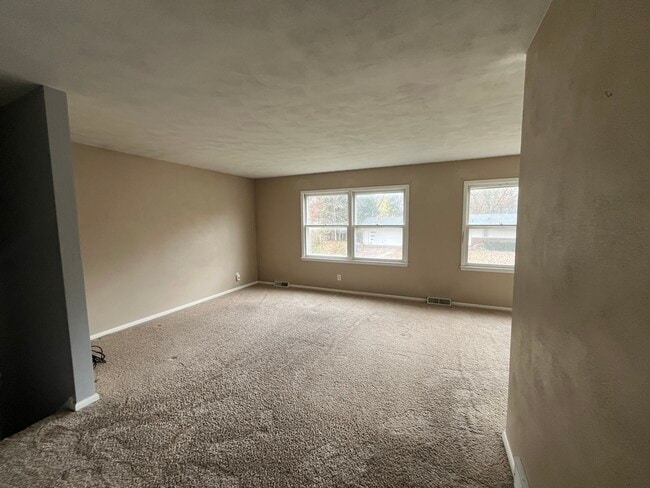 Photo - 1010 6th Ave