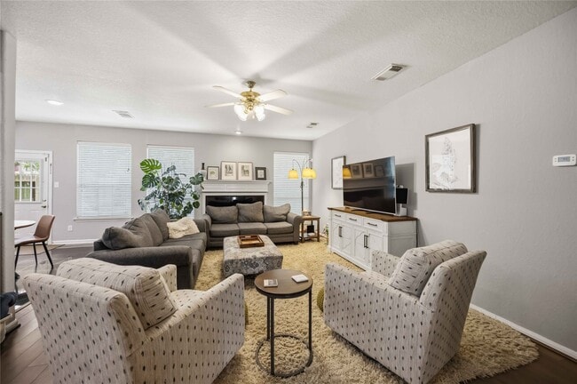 Photo - 3711 Hill Family Ln