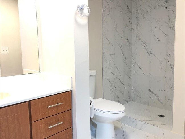 Photo - 729 NW 92nd Ave Unit 729