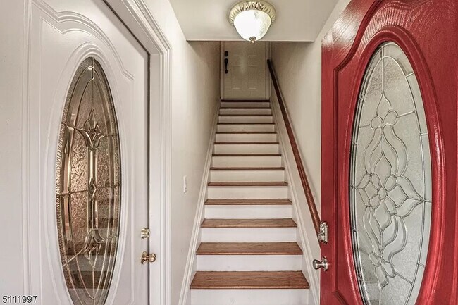 207 Jerome Ave Unit 1
