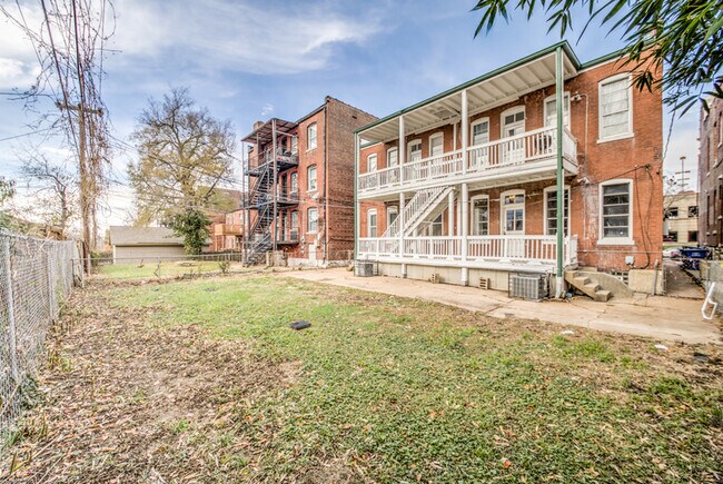 Photo - 3634 Shaw Blvd