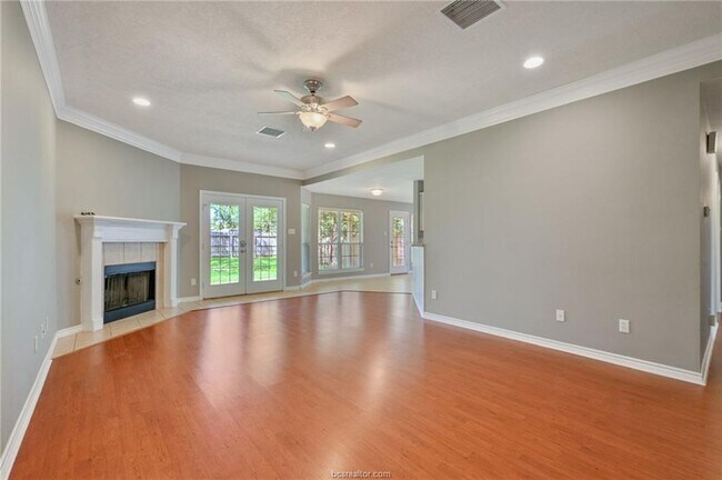 4406 Colony Chase Dr