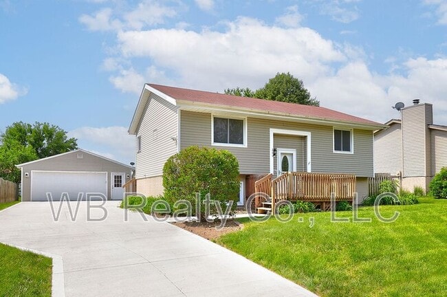 Photo - 200 Corene Ave