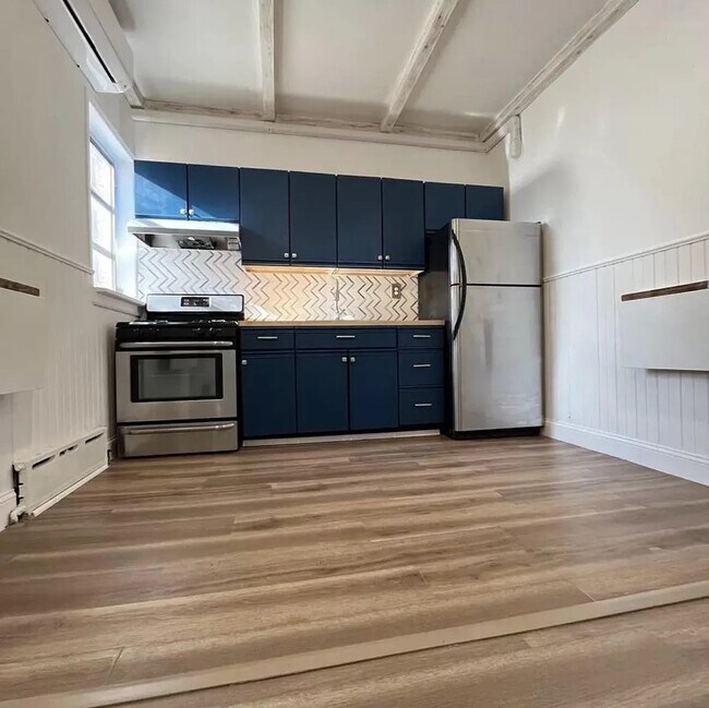 Photo - 1544 McKean St Unit 2