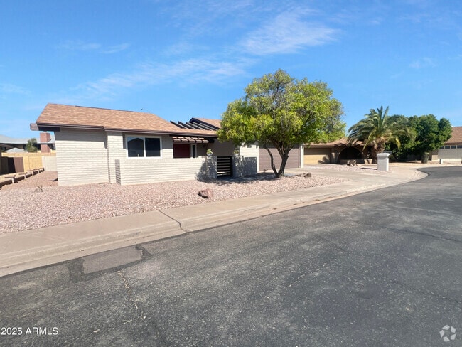 Building Photo - 2347 S Canton Rental