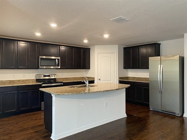 Photo - 1116 Brenton Leaf Dr