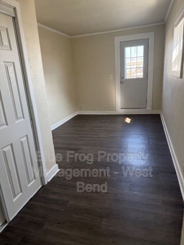 Photo - 103A S Main St